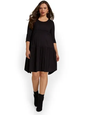 Maternity Tiered 3/4-Sleeve Dress