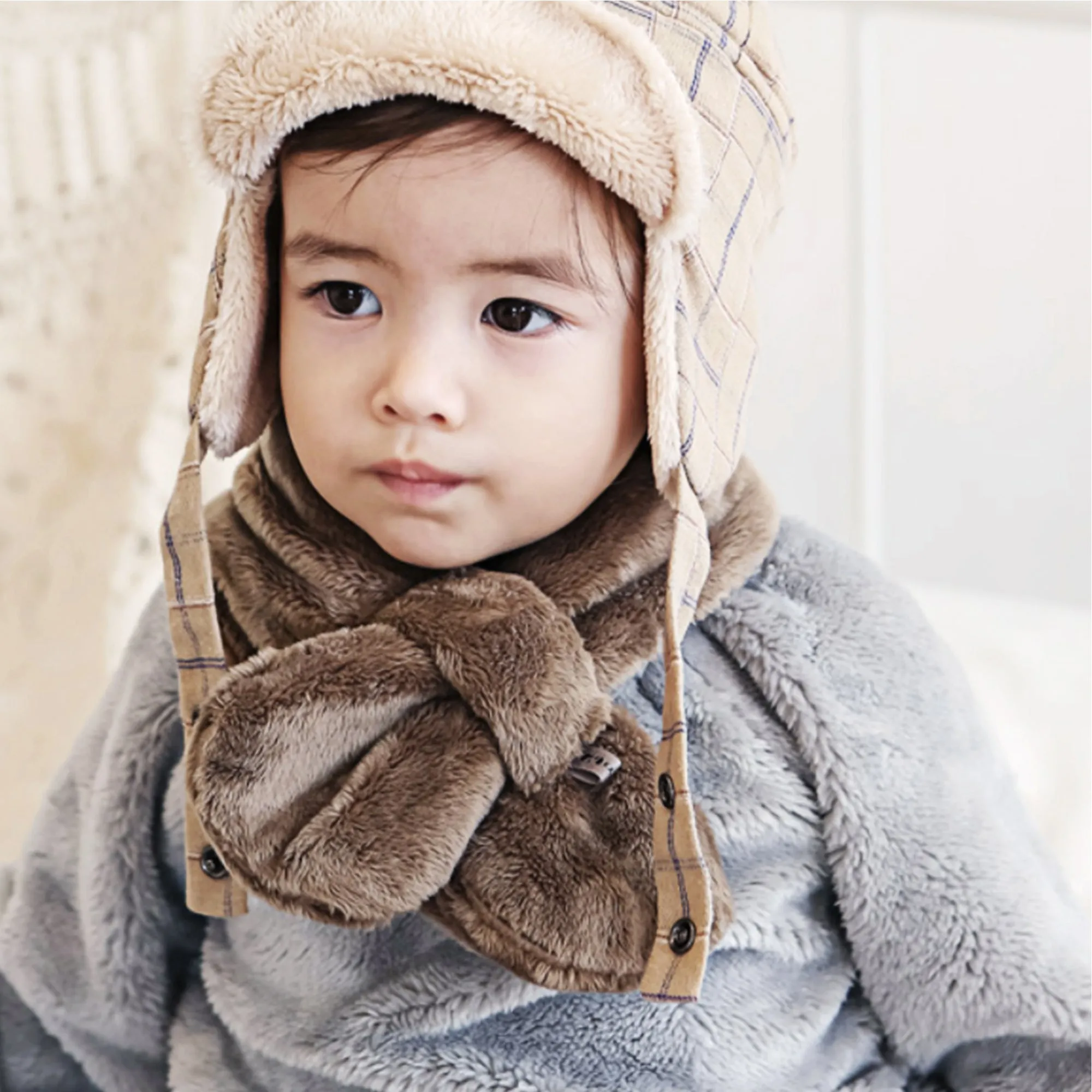 Toddler Winter Fashion Scarf Kids Warm Fluffy Thick Fleece Baby Neck Warmer | Ivory