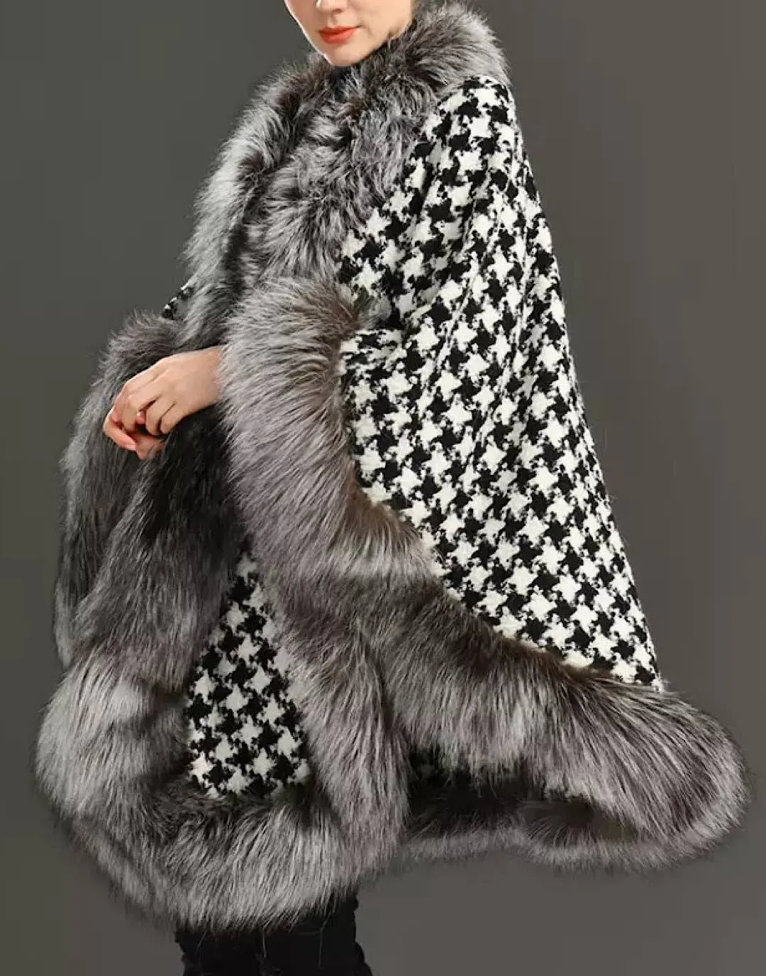 Wool Fox Fur Trimmed Houndstooth Poncho